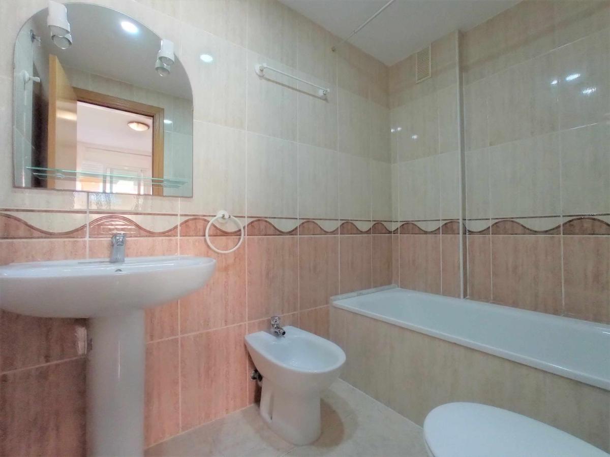 AyF BAHIA 1ª LINEA DE PLAYA WIFI INCLUIDO Apartman Orpesa Kültér fotó